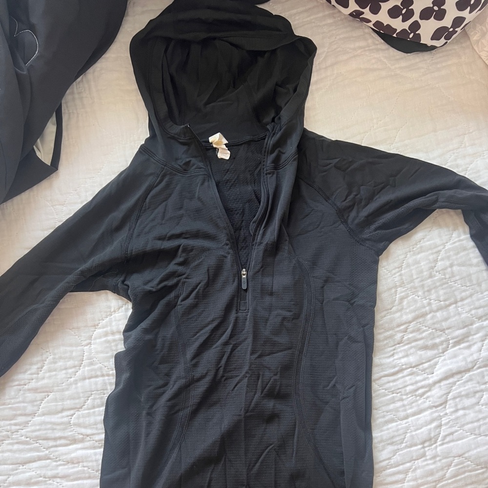 Lululemon swiftly tech long sleeve zip up